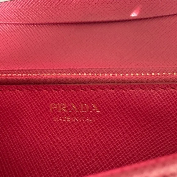 Prada Black Crossbody Bag with Gold Chain - Picture 10 of 12